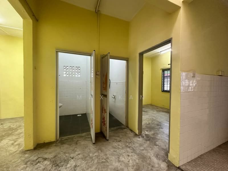 Johor Jaya Johor jaya Johor jaya untuk Untuk Dijual - RM 658,000, Mac 2026 - Bathroom - PropertyGuru.com.my