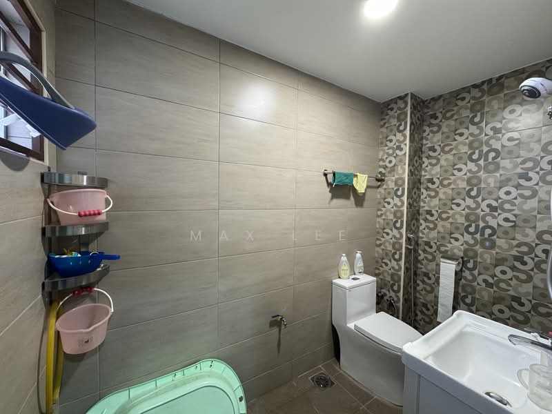 2-storey Terraced House for Sale in Bandar Mahkota Cheras (Cheras) - Max Lee - Bathroom - PropertyGuru.com.my