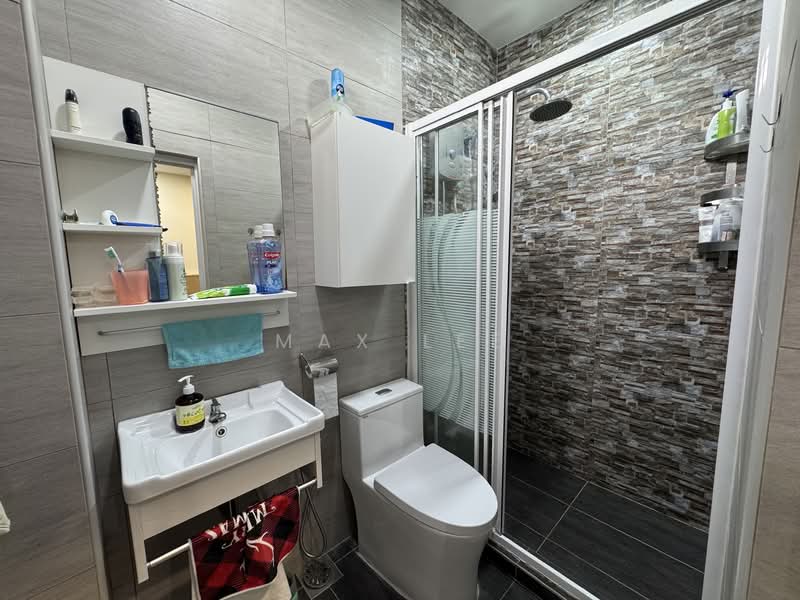 2-storey Terraced House for Sale in Bandar Mahkota Cheras (Cheras) - Max Lee - Bathroom - PropertyGuru.com.my