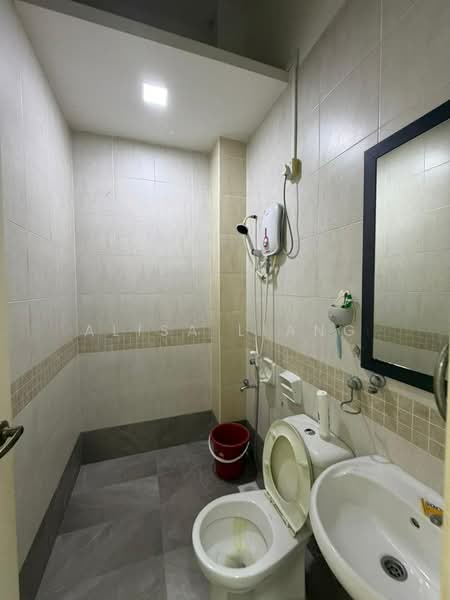 2-storey Terraced House for Rent in Johor Bahru (Johor) - Alisa Liang - Bathroom - PropertyGuru.com.my
