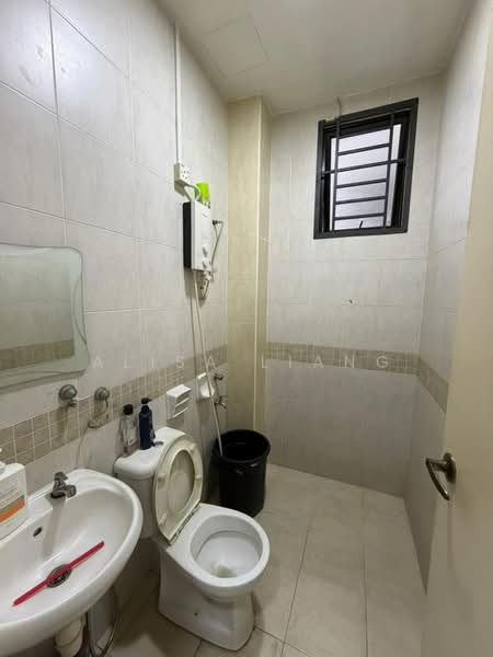 2-storey Terraced House for Rent in Johor Bahru (Johor) - Alisa Liang - Bathroom - PropertyGuru.com.my