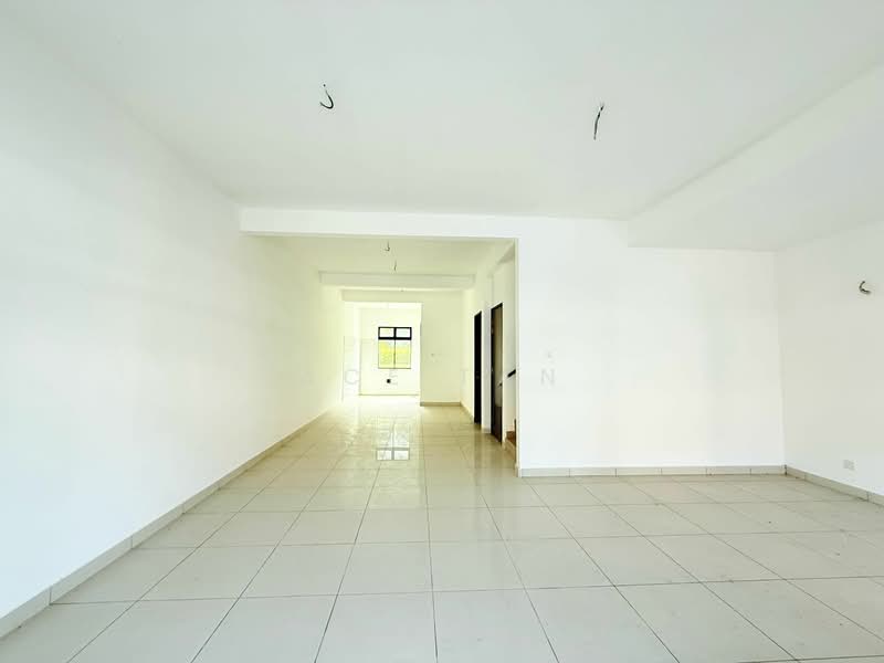 2-storey Terraced House for Sale in Ulu Tiram (Johor) - Ace Tan - Living Room - PropertyGuru.com.my