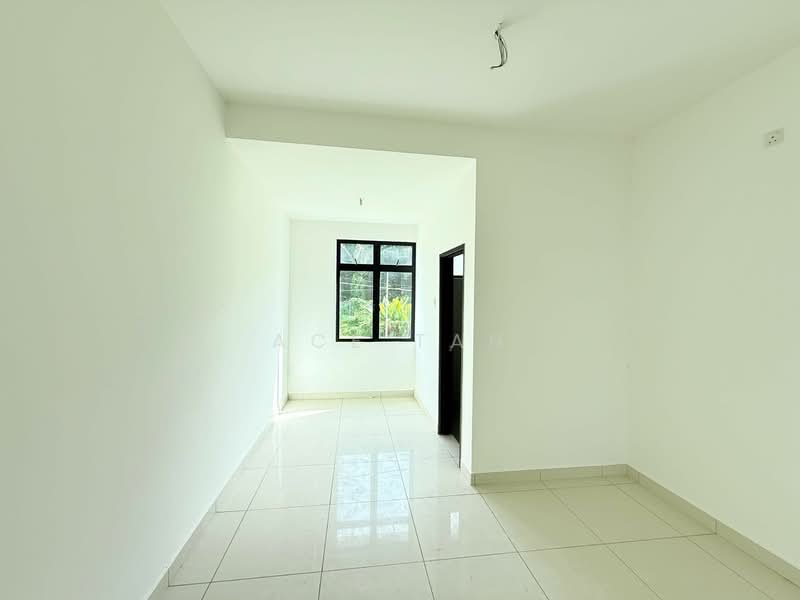2-storey Terraced House for Sale in Ulu Tiram (Johor) - Ace Tan - Bedroom - PropertyGuru.com.my