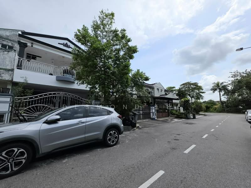Taman Universiti Taman Pulai Utama untuk Untuk Dijual - RM 600,000, Mac 2026 - Exterior - PropertyGuru.com.my