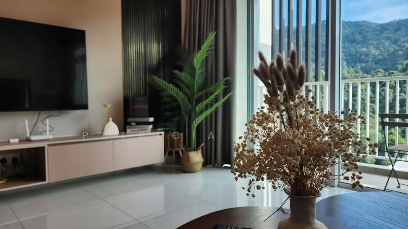 Ferringhi Residence 2 untuk Untuk Disewa - RM 4,300 /bulan, Mac 2026 - Living Room - PropertyGuru.com.my