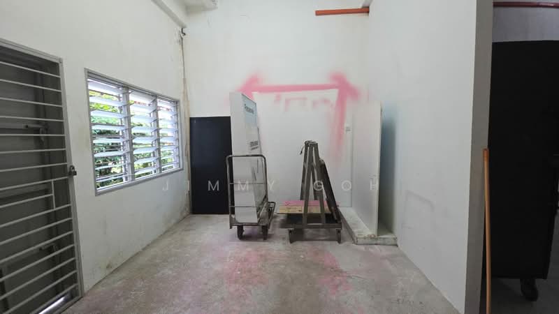 Shop for Rent in Taman Dagang Permai (Ampang) - Jimmy Goh - Interior - PropertyGuru.com.my
