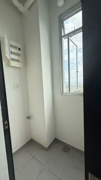 Wave @ Marina Cove untuk Untuk Disewa - RM 2,500 /bulan, Feb 2026 - Interior - PropertyGuru.com.my