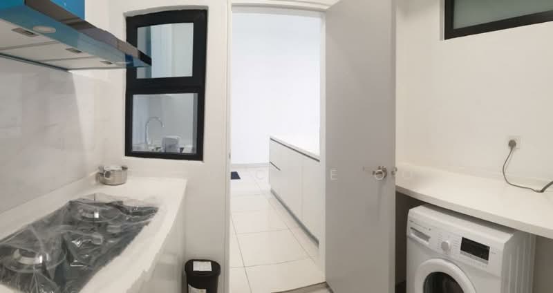 Vertu Resort untuk Untuk Disewa - RM 1,700 /bulan, Mac 2026 - Kitchen - PropertyGuru.com.my