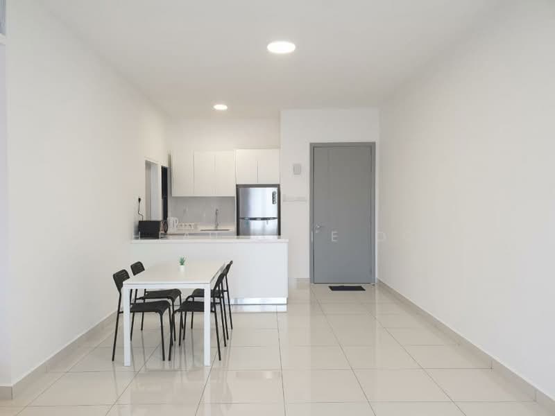 Vertu Resort untuk Untuk Disewa - RM 1,700 /bulan, Mac 2026 - Kitchen - PropertyGuru.com.my