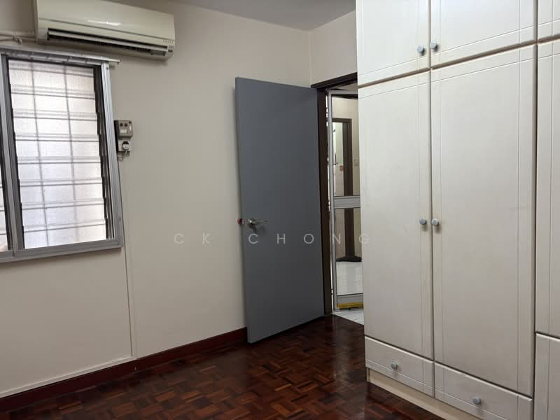 Corner Unit Townhouse Upper Floor Level 1 Taman Midah Cheras Kuala Lumpur untuk Untuk Dijual - RM 388,000, Mac 2026 - Interior - PropertyGuru.com.my