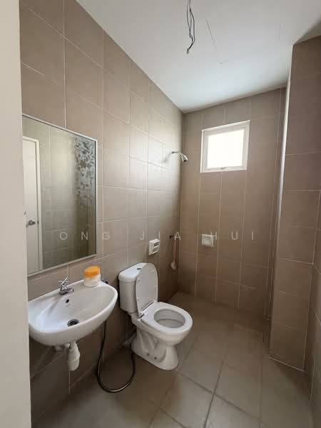 Laman Azalea untuk Untuk Dijual - RM 650,000, Mac 2026 - Bathroom - PropertyGuru.com.my