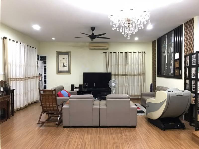 Bungalow for Sale in Kajang (Selangor) - Zamani Ishak - Living Room - PropertyGuru.com.my