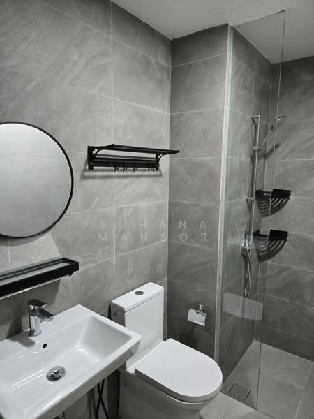 Quinn Residence untuk Untuk Disewa - RM 2,900 /bulan, Mac 2026 - Bathroom - PropertyGuru.com.my