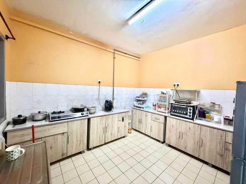 Sri Intan 2 untuk Untuk Dijual - RM 315,000, Mac 2026 - Kitchen - PropertyGuru.com.my