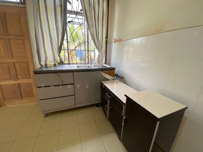 2-storey Terraced House for Rent in Taman Nusa Idaman (Iskandar Puteri (Nusajaya)) - Shinee Thoong - Kitchen - PropertyGuru.com.my