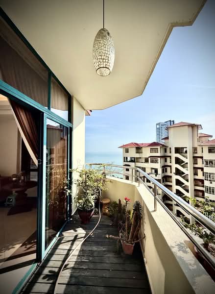 Condominium for Sale at Diamond Villa Condominium - Cheryl Chng - Balcony - PropertyGuru.com.my