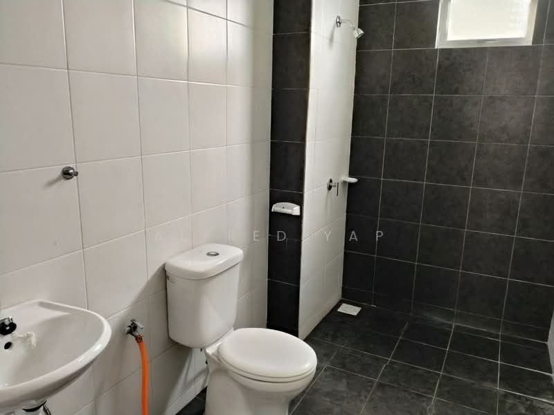 Residensi Tebrau (PR1MA Tebrau) untuk Untuk Disewa - RM 1,550 /bulan, Mac 2026 - Bathroom - PropertyGuru.com.my