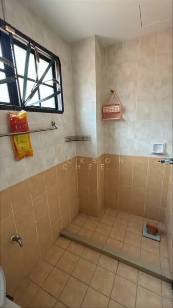 3-storey Terraced House for Sale in Bukit Jalil (Kuala Lumpur) - Jackson Chee - Bathroom - PropertyGuru.com.my