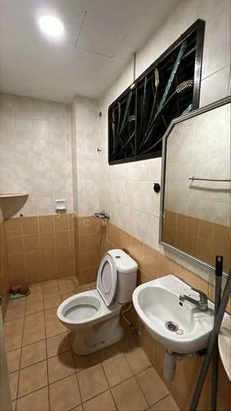 3-storey Terraced House for Sale in Bukit Jalil (Kuala Lumpur) - Jackson Chee - Bathroom - PropertyGuru.com.my