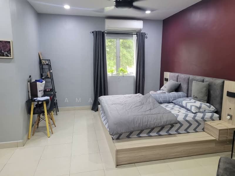 2-storey Terraced House for Sale in Taman Sentosa (Klang) - Zamani Ishak - Bedroom - PropertyGuru.com.my