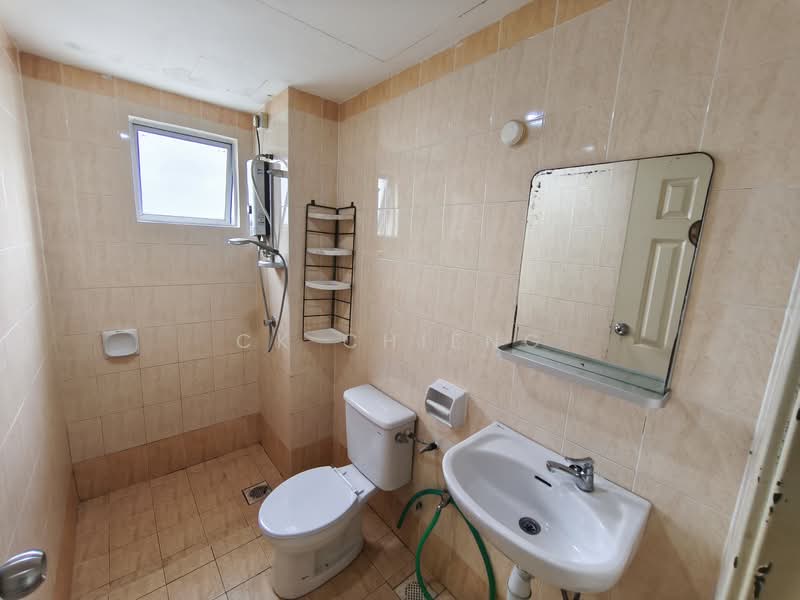Condominium for Rent at Suriamas - CK Chieng - Bathroom - PropertyGuru.com.my