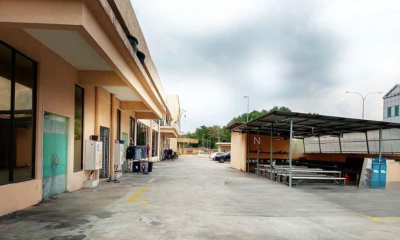 Detached Factory for Rent in Kawasan Perindustrian Balakong (Balakong) - Alan Tan - Exterior - PropertyGuru.com.my