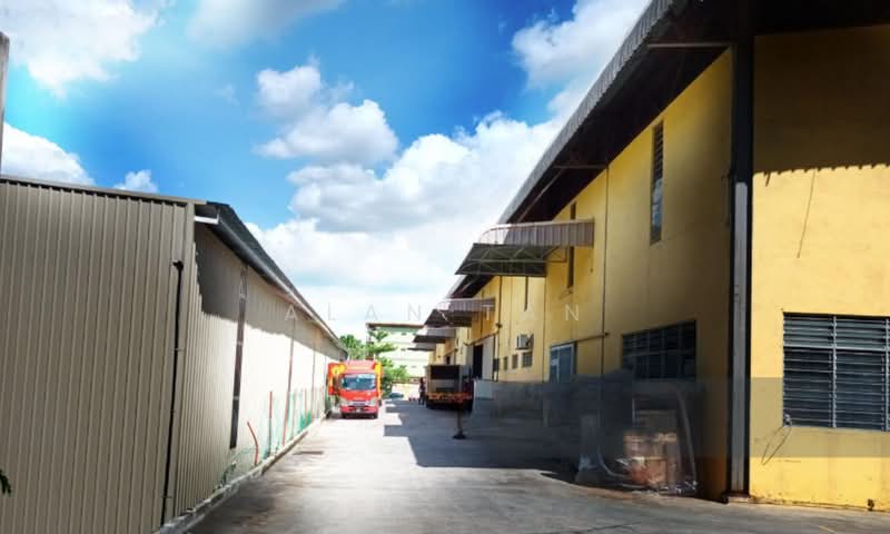 Detached Factory for Rent in Kawasan Perindustrian Balakong (Balakong) - Alan Tan - Exterior - PropertyGuru.com.my