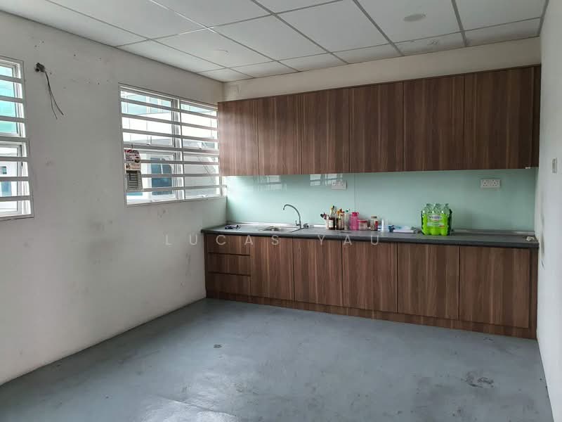 Factory for Rent in Ipoh (Perak) - Lucas Yau - Kitchen - PropertyGuru.com.my