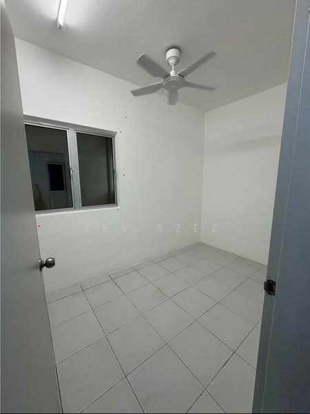 Condominium for Rent at Residensi Sateria - Zev Azez - Interior - PropertyGuru.com.my