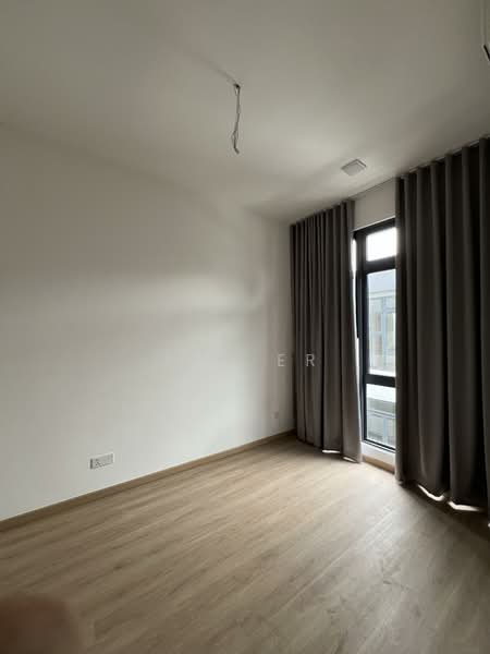 Taman Puchong Legenda untuk Untuk Dijual - RM 1,850,000, Mac 2026 - Interior - PropertyGuru.com.my