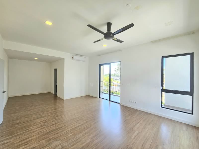 Semi-Detached House for Rent in Telok Panglima Garang (Selangor) - Leon Goh - Living Room - PropertyGuru.com.my