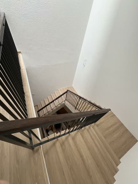 3-storey Terraced House for Sale in BANDAR PUCHONG JAYA (Puchong) - Joe ER - Interior - PropertyGuru.com.my