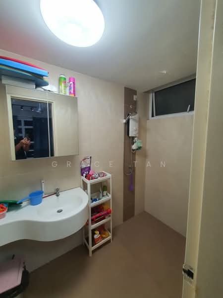 Service Residence for Rent at MH Platinum Residence - Grace Tan - Bathroom - PropertyGuru.com.my