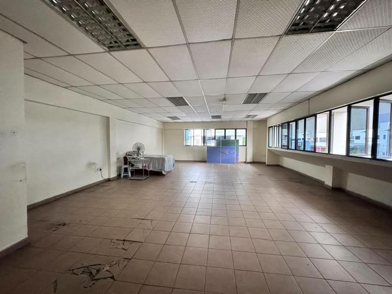 Semi-D Factory for Rent in Taman Perindustrian Cemerlang (Ulu Tiram) - Luis Lim - Interior - PropertyGuru.com.my