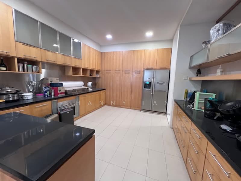 SL4 untuk Untuk Dijual - RM 1,580,000, Mac 2026 - Kitchen - PropertyGuru.com.my