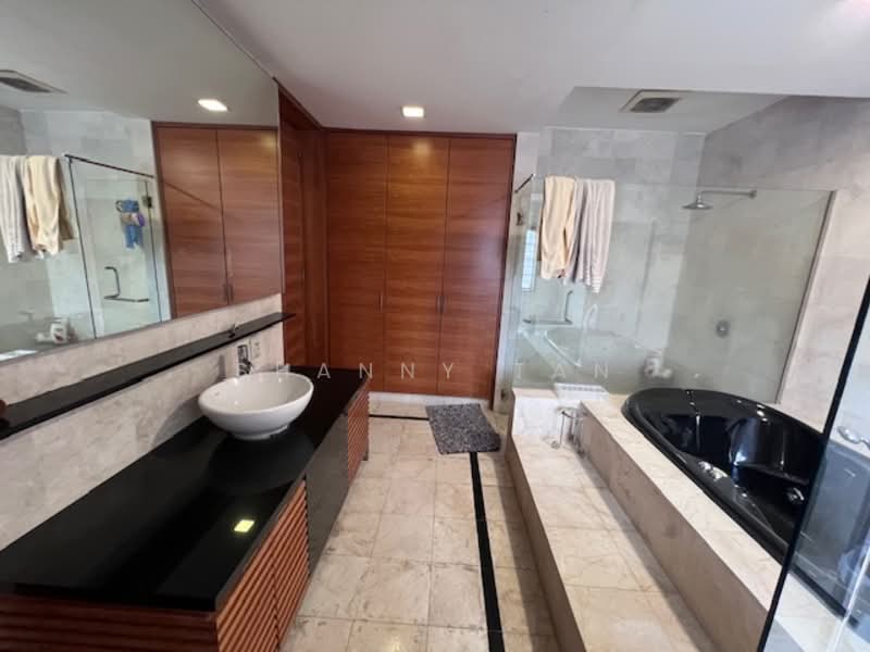 SL4 untuk Untuk Dijual - RM 1,580,000, Mac 2026 - Bathroom - PropertyGuru.com.my