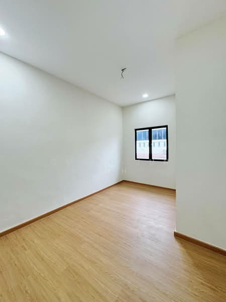 2-storey Terraced House for Sale in Ulu Tiram (Johor) - Guang Jun Loh - PropertyGuru.com.my