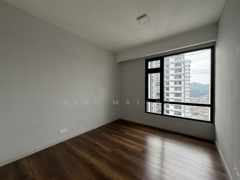Servis Apartment untuk Disewa di Serini Melawati - Nini Malini - 3rd Bedroom - PropertyGuru.com.my