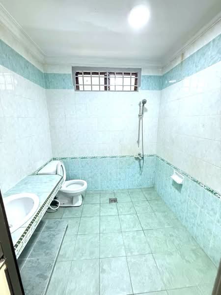 Taman Mount Austin untuk Untuk Dijual - RM 699,000, Mac 2026 - Bathroom - PropertyGuru.com.my