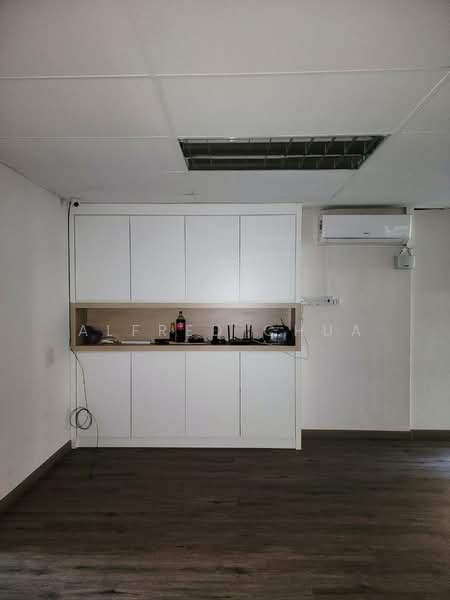 Shop for Sale in Batu Kawa (Kuching) - Alfred Chua - Interior - PropertyGuru.com.my