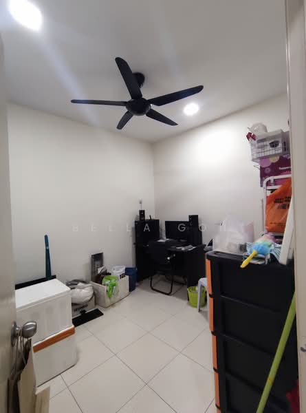 2.5-storey Terraced House for Sale in Taman Scientex Senai (Senai) - Bella Goh - Study - PropertyGuru.com.my