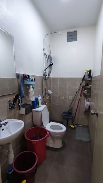 2.5-storey Terraced House for Sale in Taman Scientex Senai (Senai) - Bella Goh - Bathroom - PropertyGuru.com.my