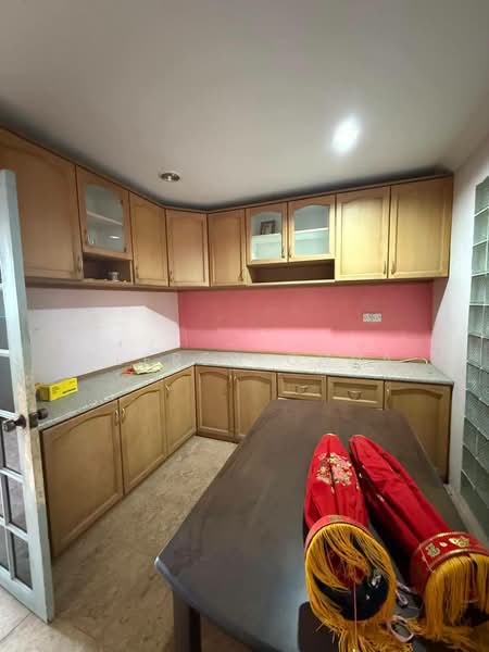 Semi-Detached House for Sale in Kuching (Sarawak) - Alfred Chua - Kitchen - PropertyGuru.com.my