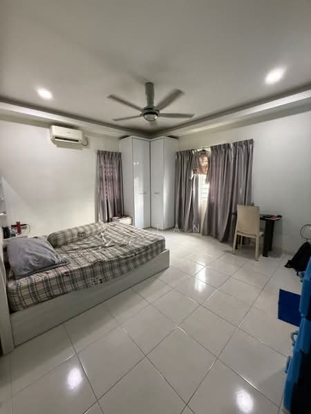 Nusa Bayu untuk Untuk Dijual - RM 630,000, Mac 2026 - Bedroom - PropertyGuru.com.my