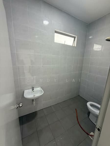 Pangsapuri untuk Dijual di Pangsapuri Setia Impian @ Kajang - Cindy Lai - Bathroom - PropertyGuru.com.my