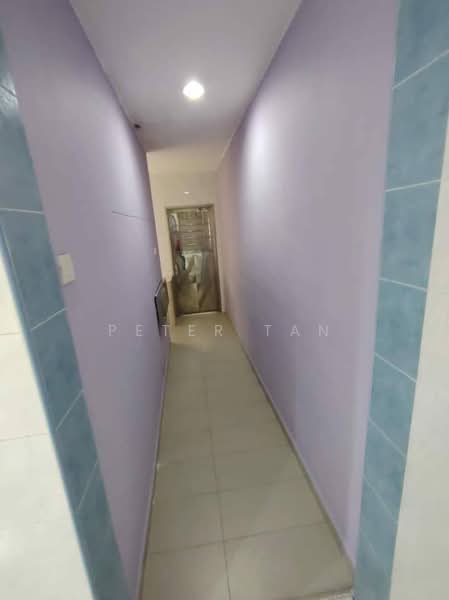 Taman Daya - Jalan Nibong 28 untuk Untuk Dijual - RM 630,000, Mac 2026 - Corridor - PropertyGuru.com.my