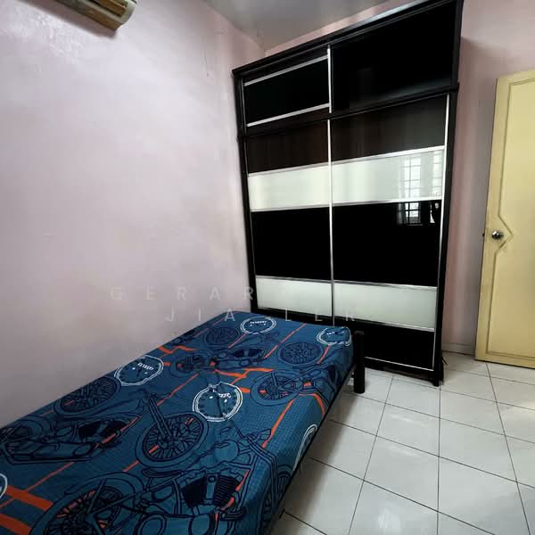 Condominium for Rent at N-Park Condominium - Gerard Teo Jia Ler - Bedroom - PropertyGuru.com.my