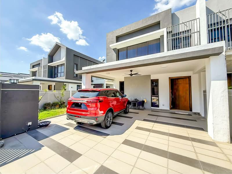 Cluster House for Sale in Alam Impian (Shah Alam) - Alex Tong - Exterior - PropertyGuru.com.my