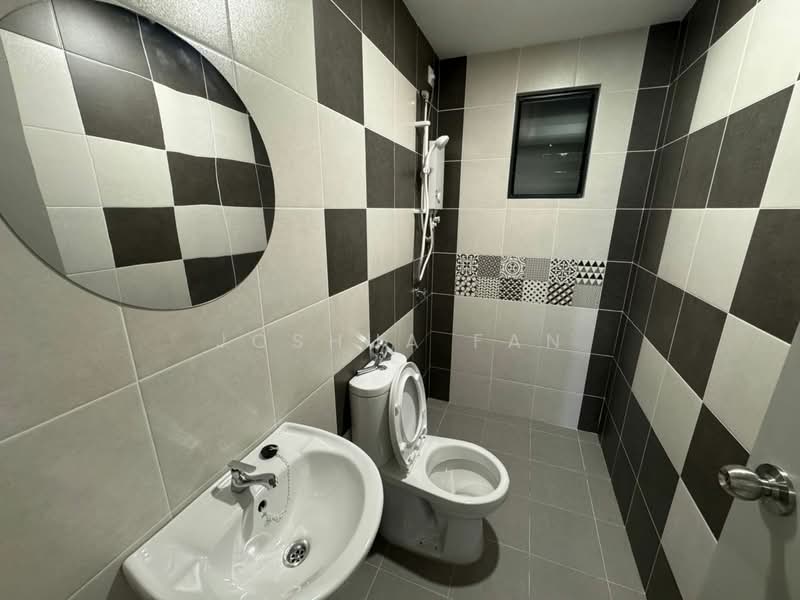 Residensi Emas untuk Untuk Disewa - RM 1,500 /bulan, Mac 2026 - Bathroom - PropertyGuru.com.my