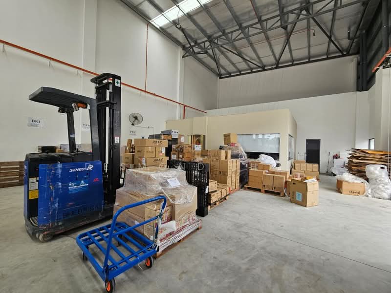 Eco Business Park 1 untuk Untuk Dijual - RM 2,700,000, Mac 2026 - Interior - PropertyGuru.com.my